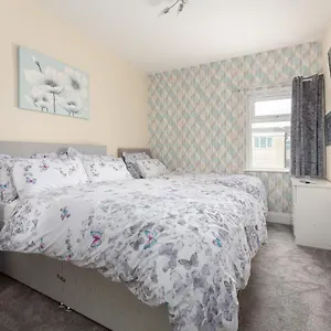 eden-apartments-4.hotelsin-chester.com/